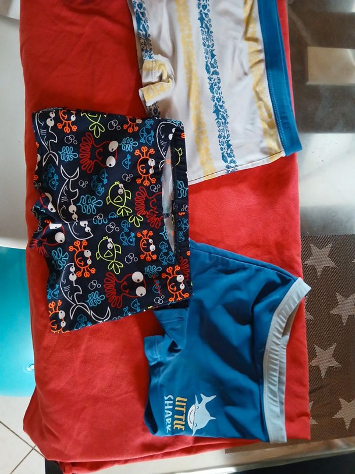 Lot maillot de bain 6 ans