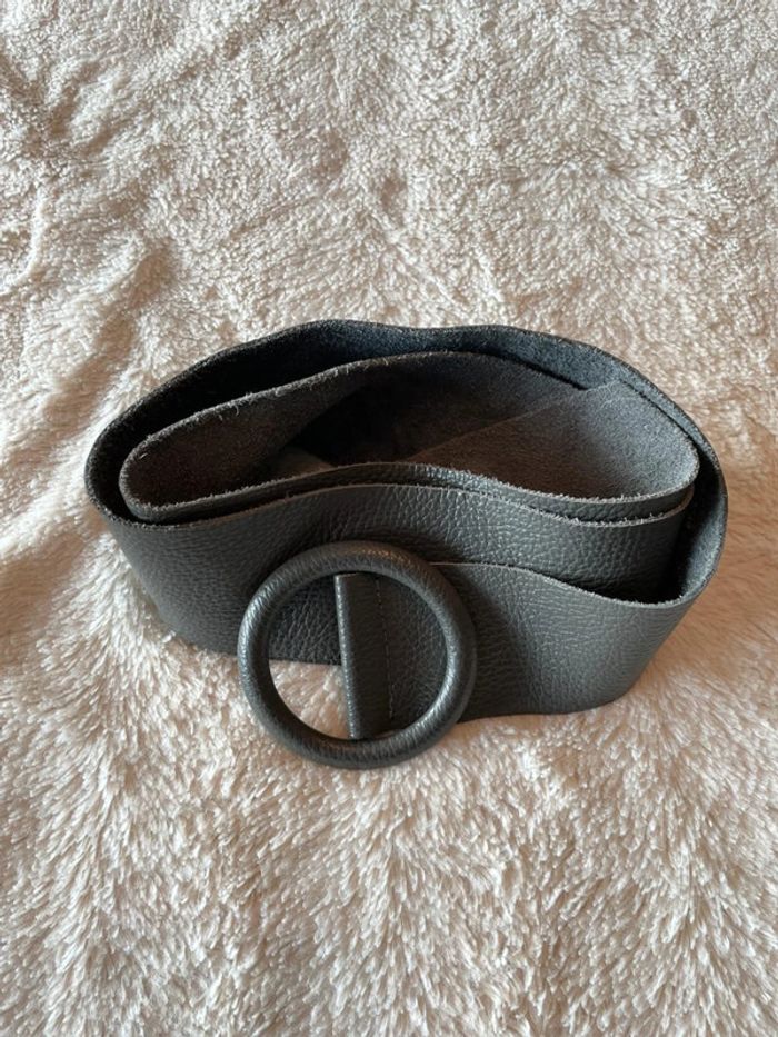 Ceinture ajustable à boucle ronde