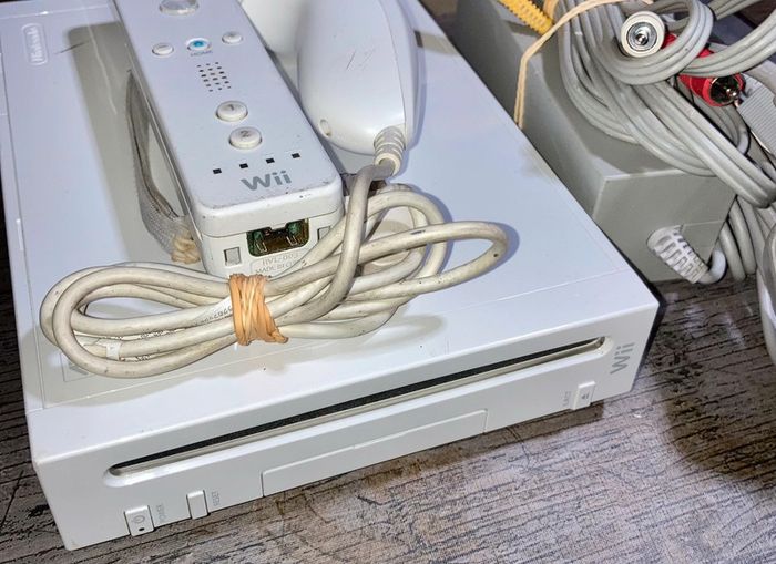 Console Nintendo Wii complete loose Fonctionnelle - photo numéro 2