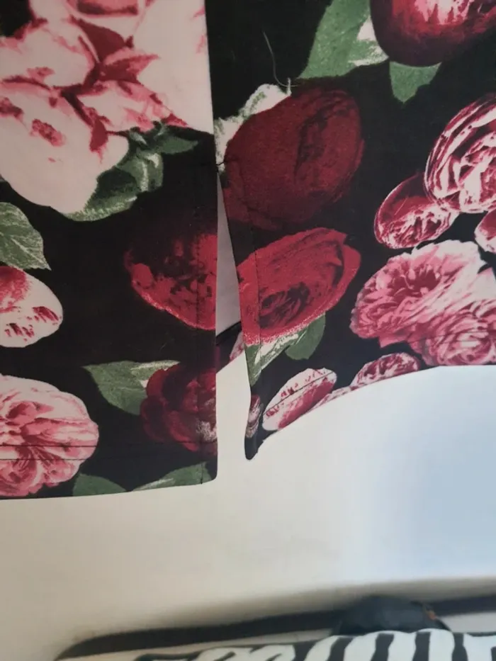 Robe fleurie néoprene 44 - photo numéro 7