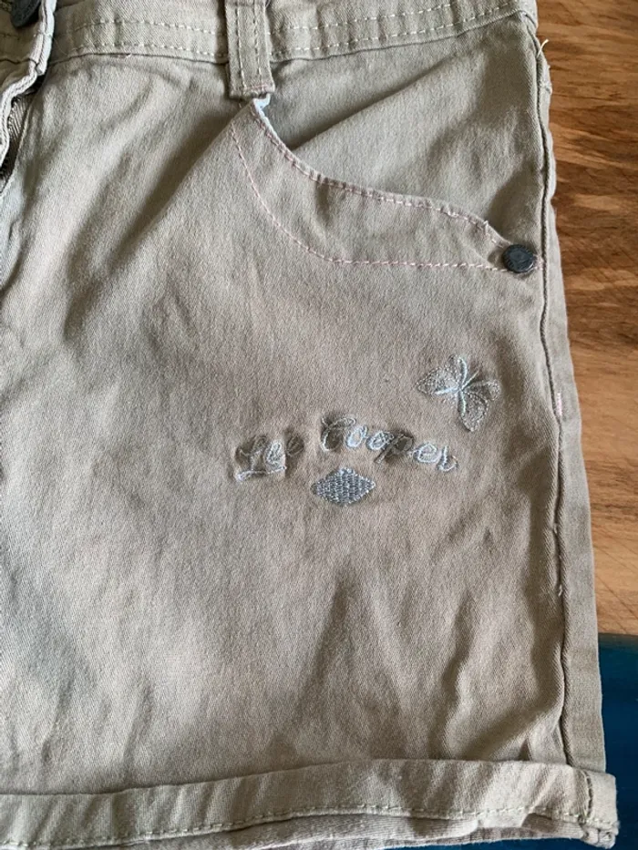 Short Lee Cooper taille 12 ans - photo numéro 2