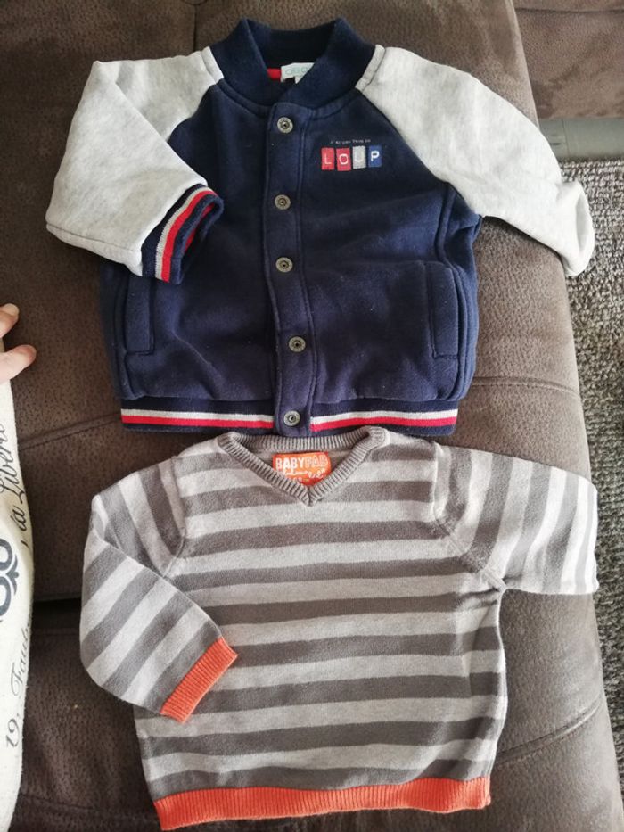 Petite veste et pull