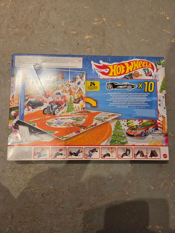 Calendrier Hot Wheels - photo numéro 2