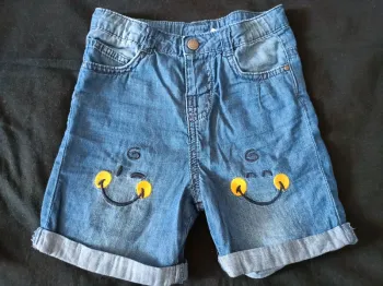 Short 3 ans