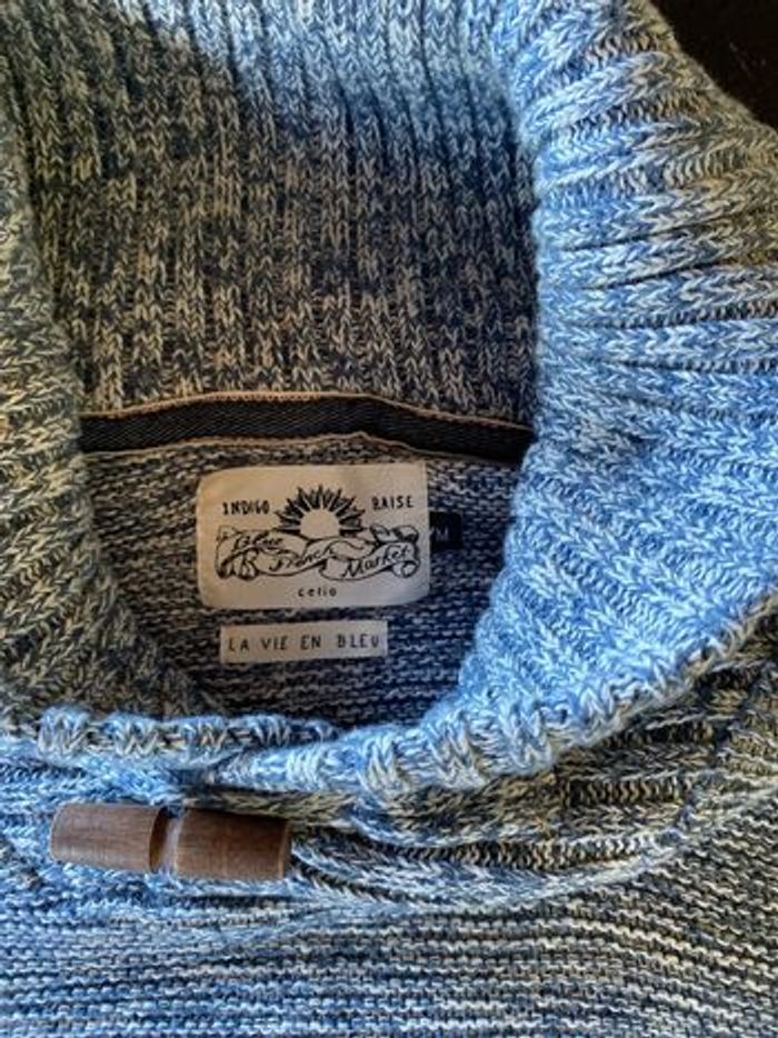 Pull d’hiver bleu et blanc - photo numéro 3