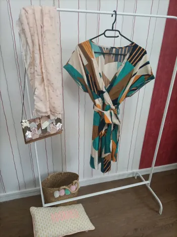 Jolie robe Shein L