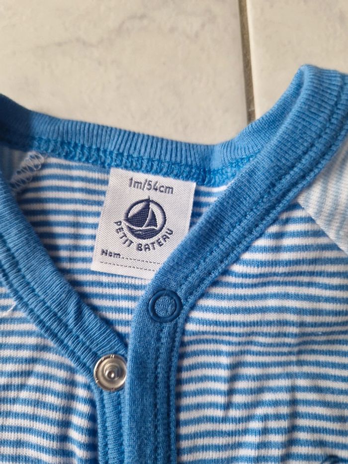 Pyjama - photo numéro 3