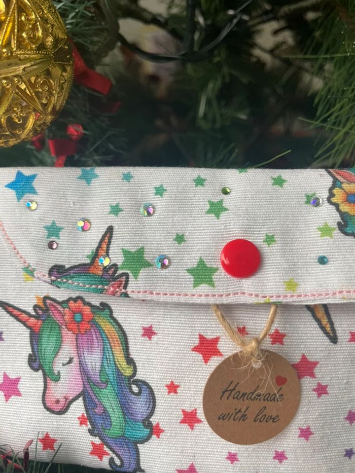 Bel étui à lunette solide ou pochette pour petits articles tissu licorne neuve - photo numéro 15