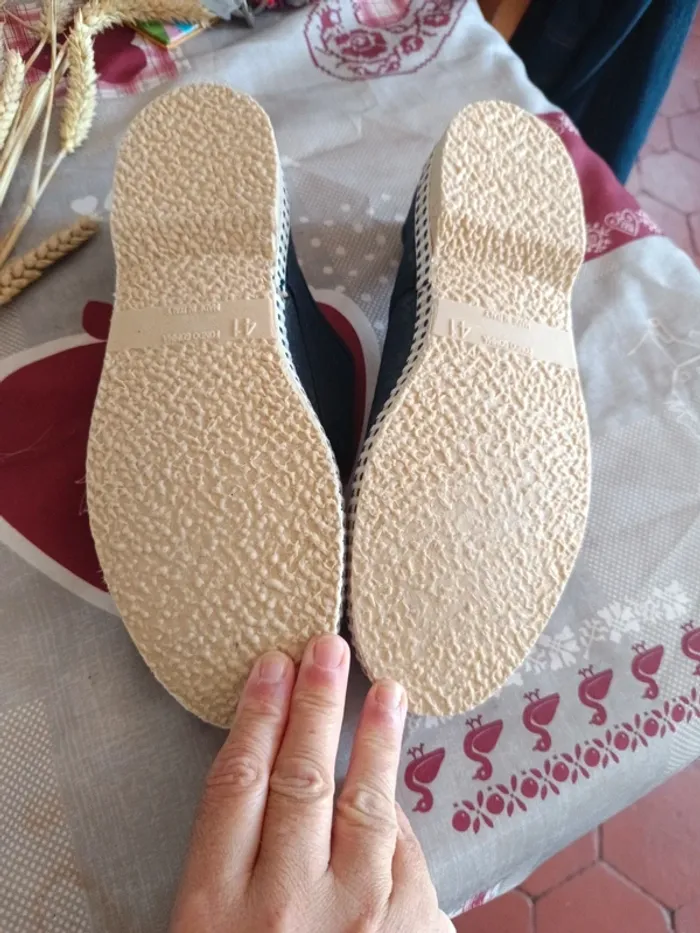 Chaussures T41 - photo numéro 5