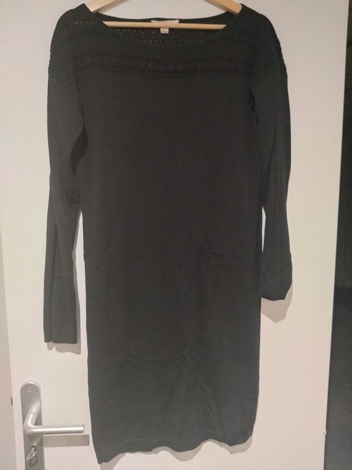 Robe noire courte en maille XL