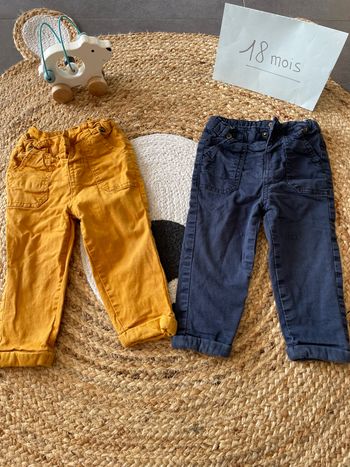 Lot jeans 18 mois