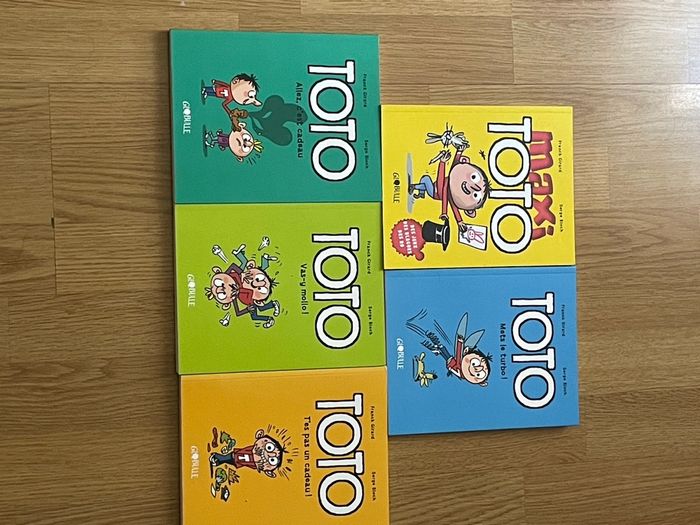 Lot 5 livres bd Toto