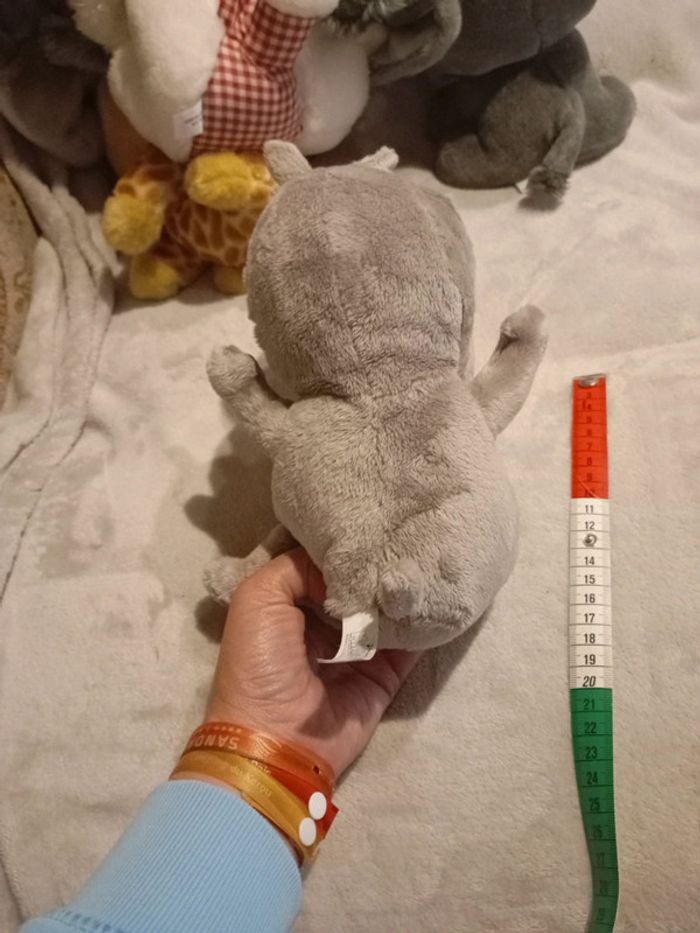 Peluche hippo madagascar - photo numéro 4