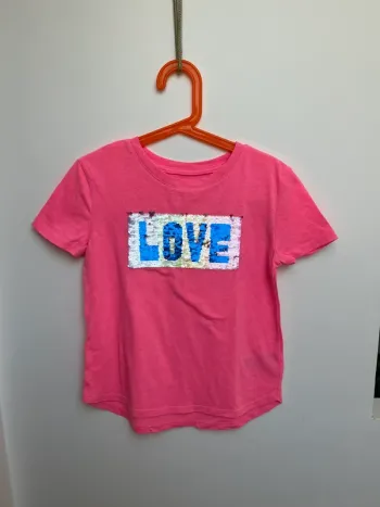 T shirt fille 7 ans gap avec sequins magique