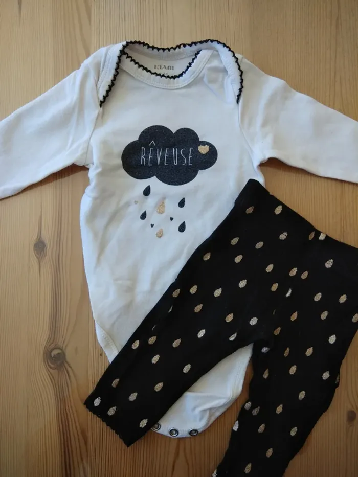 Body et legging 3 mois