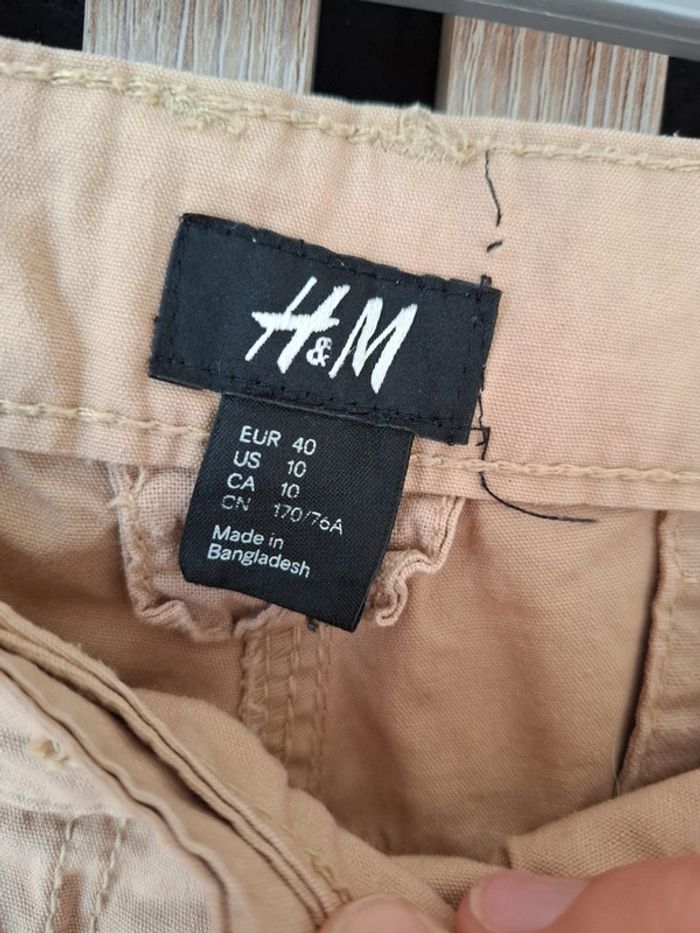 Short coton beige H&M T 40 - photo numéro 4