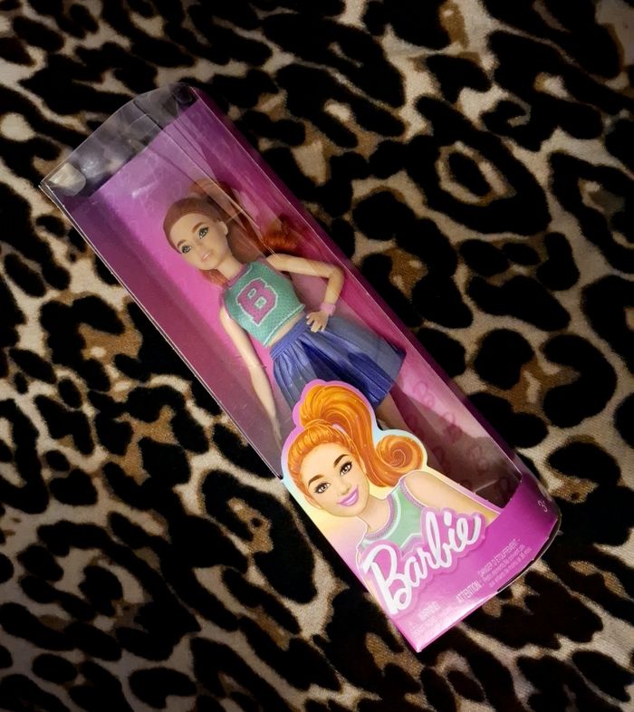 Barbie ado neuve pompom girl - photo numéro 2