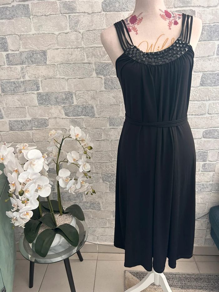 Robe noire taille 42