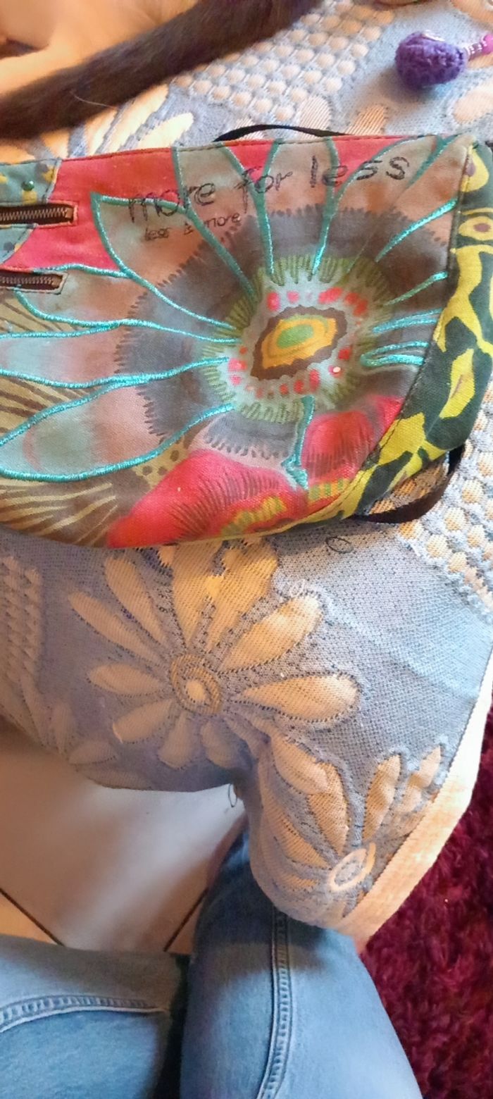 Sac à main desigual