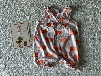 Barboteuse, fille, taille 3 mois marque topo mini