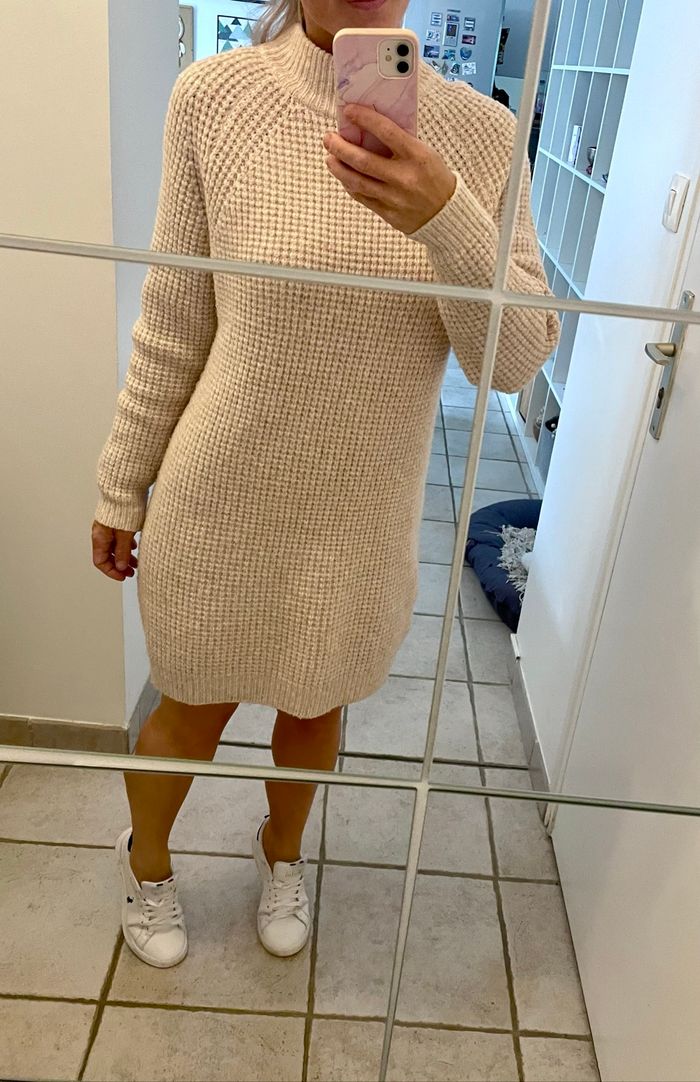 Robe pull beige Mango taille S
