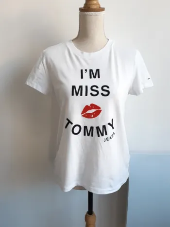 Tee shirt Tommy Jeans T36