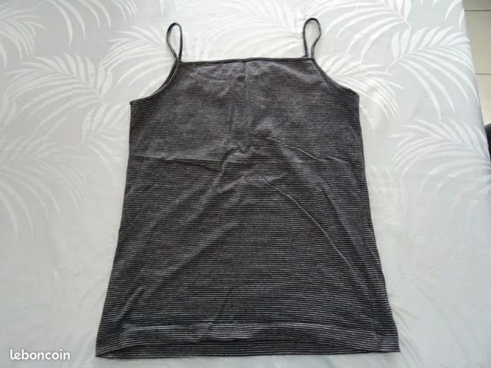 Croq top bretelles
Stretch taille M - photo numéro 6