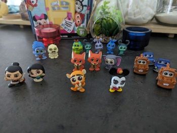 Lot Doorables série 9