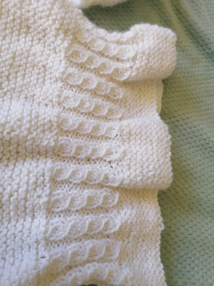 Cocon d emmaillotage naissance avec bonnet fait mains - photo numéro 2