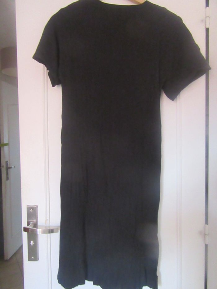 Robe noire taille 44 Umberto MOnza - photo numéro 2