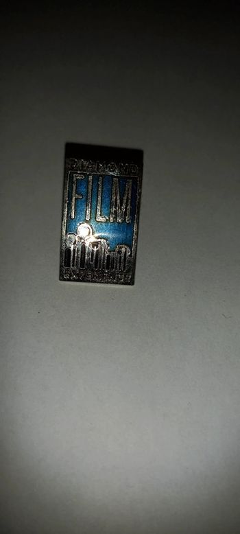 Pin's Diamond film