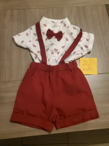Ensemble rouge et blanc