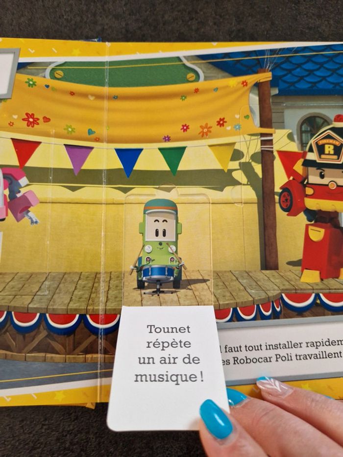 Livre Robocar Poli - Joyeux anniversaire Héli - photo numéro 3