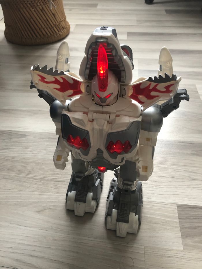 Robot transformeur - photo numéro 2