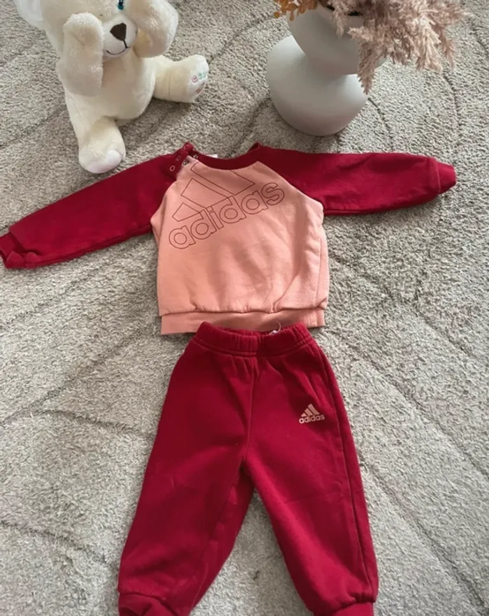 Ensemble adidas 6-9mois