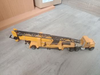 Camion grue