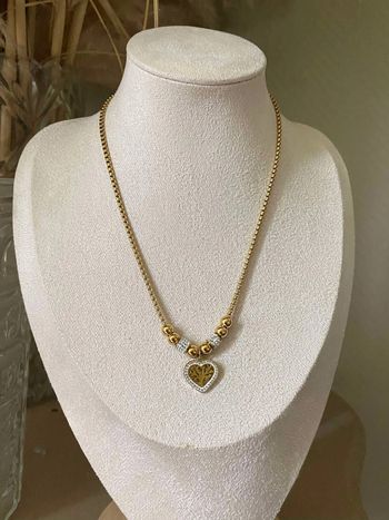 Élégant collier pendentif cœur arbre de vie