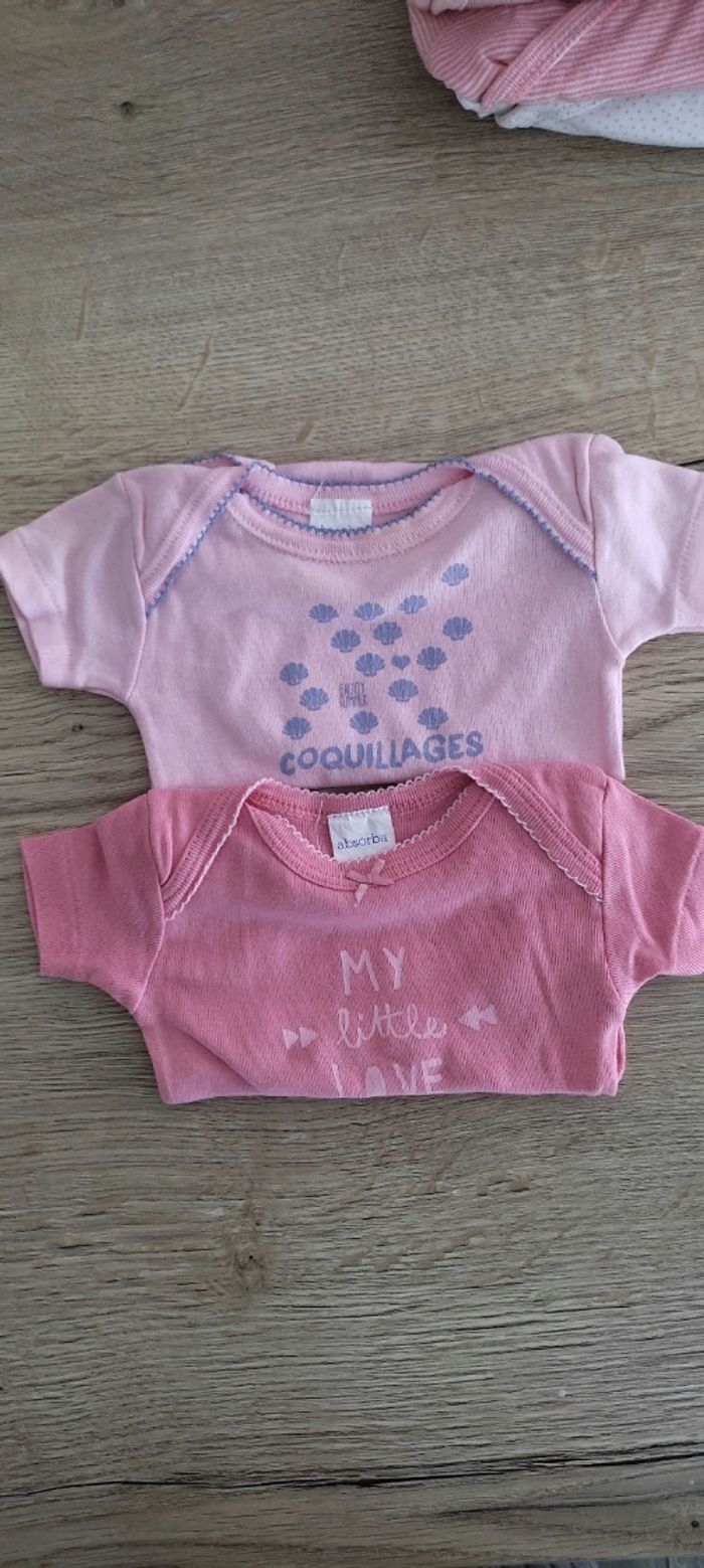 Lot de 2 bodies manches courtes