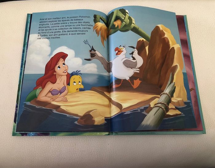Livre Disney La Petite Sirène - photo numéro 2
