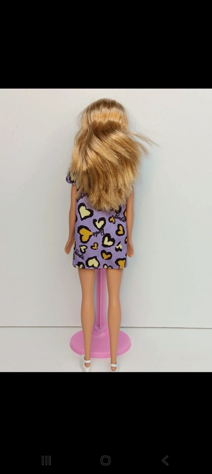 Poupée mattel Barbie chic t7439
Poupée et ensemble compris - photo numéro 4