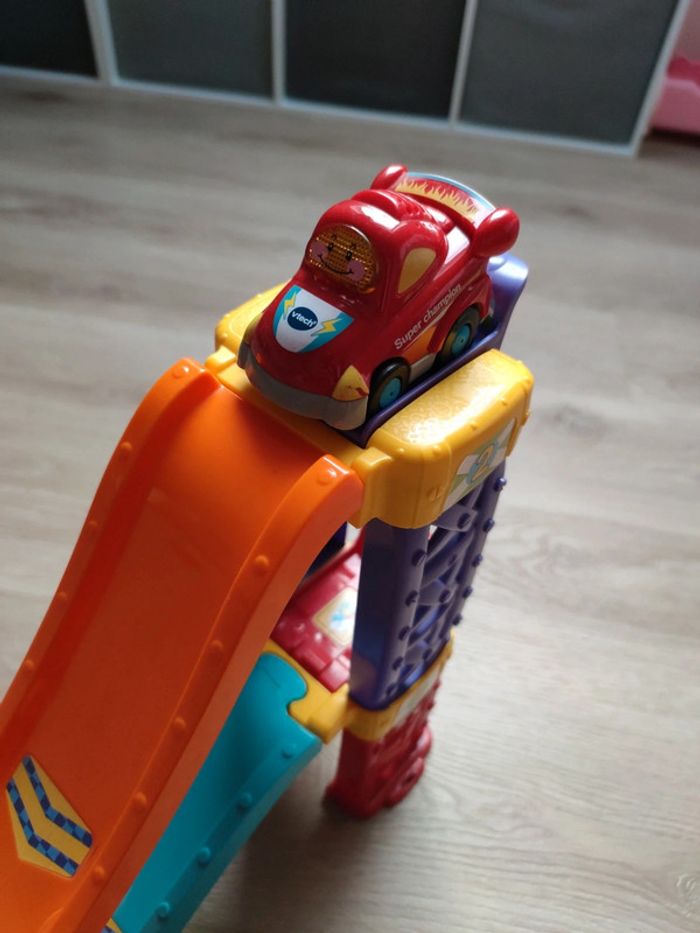 Tremplin super cascades tut tut bolides - photo numéro 3