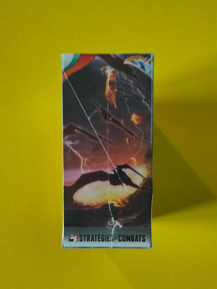 Kit AP avant première  pokémon ev3 flammes obsidiennes - photo numéro 4