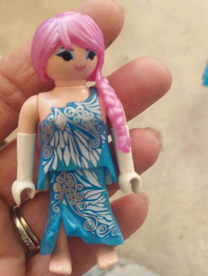 Figurine Playmobil. - photo numéro 2