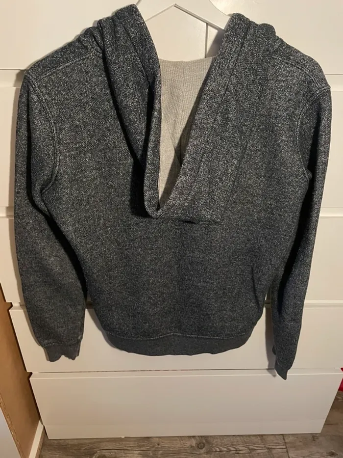 Veste à capuche - photo numéro 2