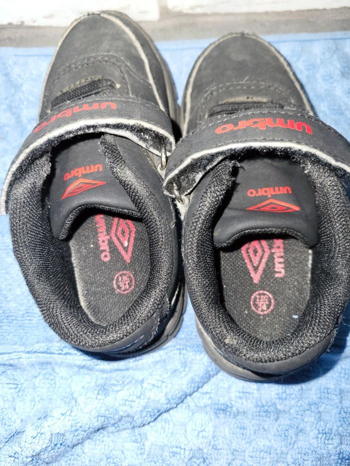 Basket umbro 24 - photo numéro 3