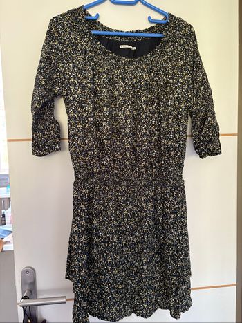 Robe Elora