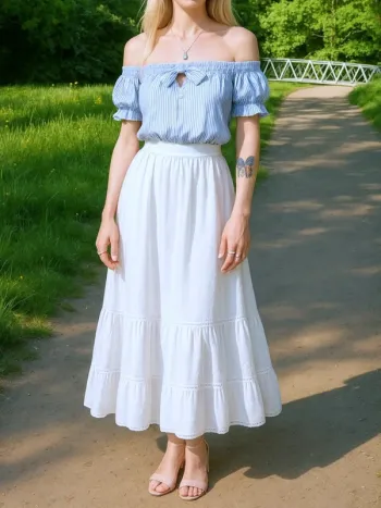 Très joli haut NafNaf noeud devant et tout en dentelles transparentes dans le dos impeccable T XS