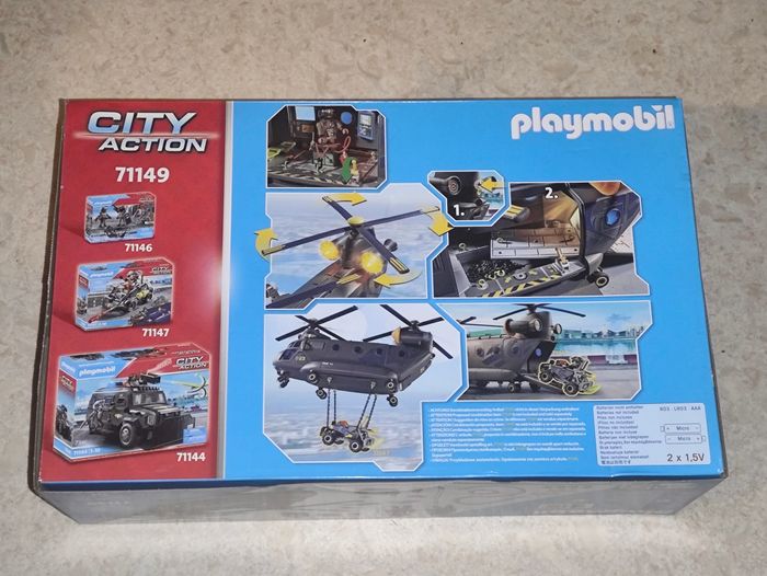 Hélicoptère de transport des forces spéciales avec sons et lumieres playmobil 71149 neuf - photo numéro 2