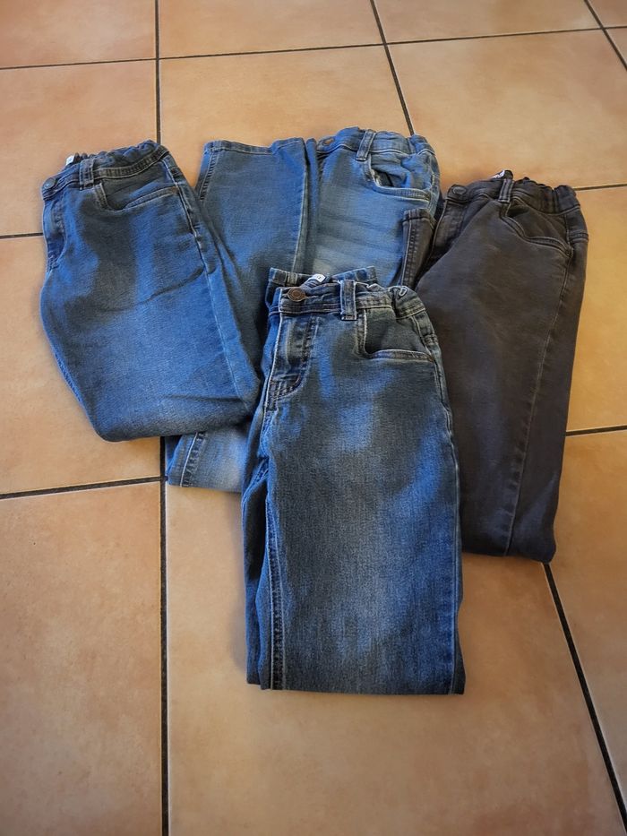 Lot de vêtements - photo numéro 2
