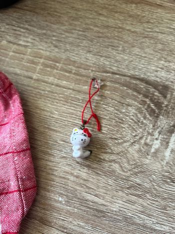 Figurine hello kitty